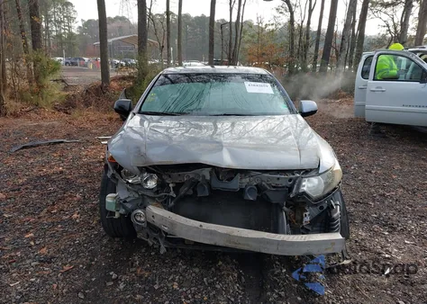 2011 Acura Tsx 2.4 from USA, damaged, VIN JH4CU2F60BC001559